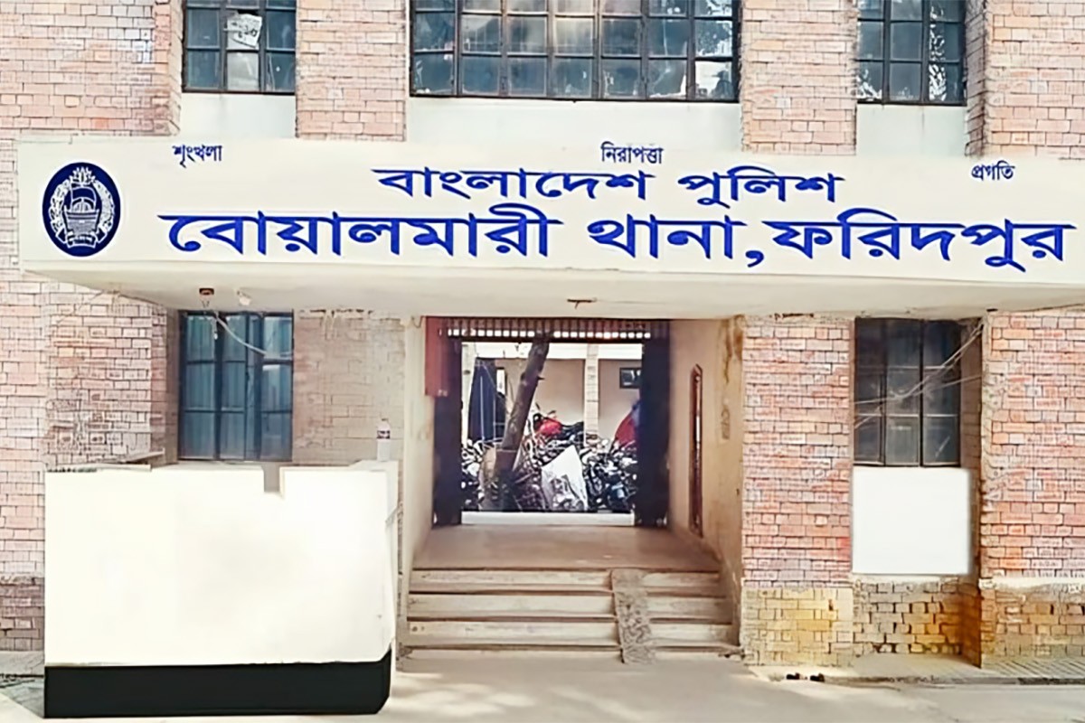 স্ত্রীর শ্লীলতাহানির বিচার না পেলে পরিবারসহ আত্মহত্যার হুমকি দোকানদারের