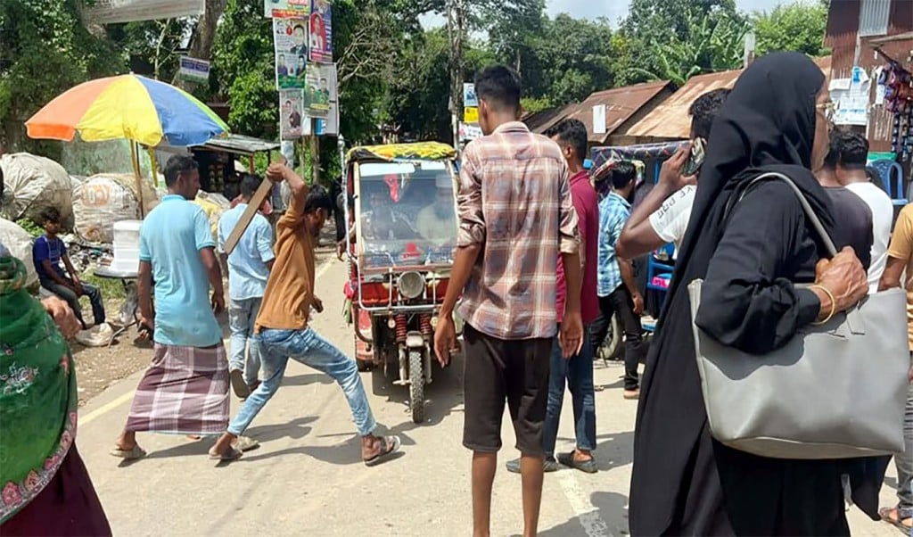অটো ধর্মঘট 1753602950 ব্রাহ্মণবাড়িয়ায় সিএনজি মালিক-শ্রমিকদের কর্মবিরতি, যাত্রীদের দুর্ভোগ