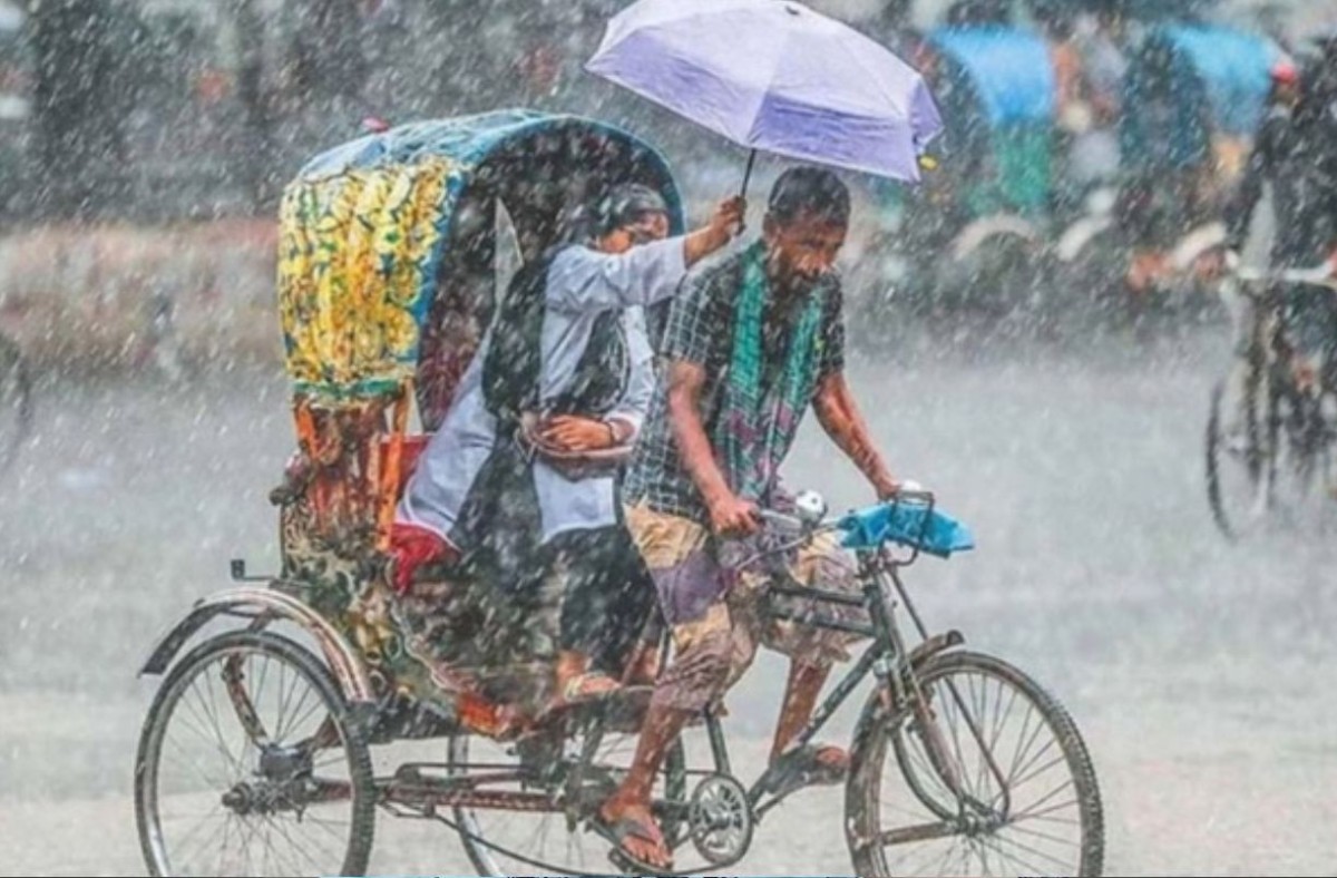 ঢাকাসহ দেশের ৪ বিভাগে অতিভারি বৃষ্টির আভাস