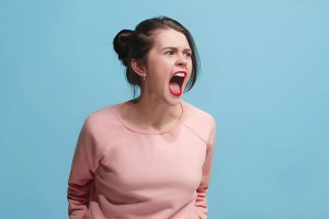 হঠাৎ অতিরিক্ত রাগ হলে নিজেকে শান্ত করার উপায়