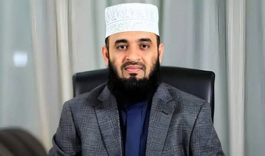 আজহারী 1752932256 এ দেশে জাতিসংঘের আঞ্চলিক অফিস কেন, প্রশ্ন আজহারীর