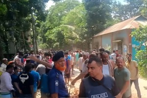 আধিপত্য বিস্তারে দুই গ্রামবাসীর সংঘর্ষে নিহত ১, আহত ৫