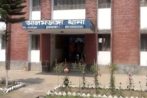 চুয়াডাঙ্গায় সড়ক দুর্ঘটনায় ৩ জনের মর্মান্তিক মৃত্যু