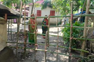 বন্ধ করে দিলো আশ্রয়ণ প্রকল্পের রাস্তা, চরম ভোগান্তিতে ৮ পরিবার