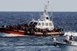 ভূমধ্যসাগর পাড়ি দিয়ে ইইউতে প্রবেশে শীর্ষে বাংলাদেশিরা