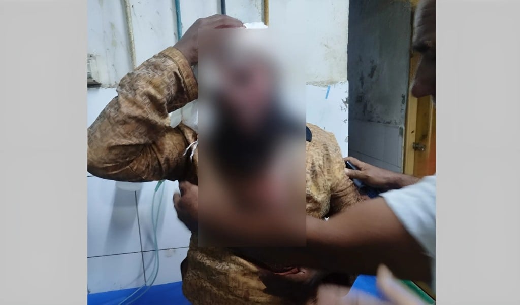 ইসলামী আন্দোলনের নেতাকে কুপিয়ে জখম 9 ইসলামী আন্দোলনের নেতাকে কুপিয়ে জখম 1751526631 ইসলামী আন্দোলনের নেতাকে কুপিয়ে জখম