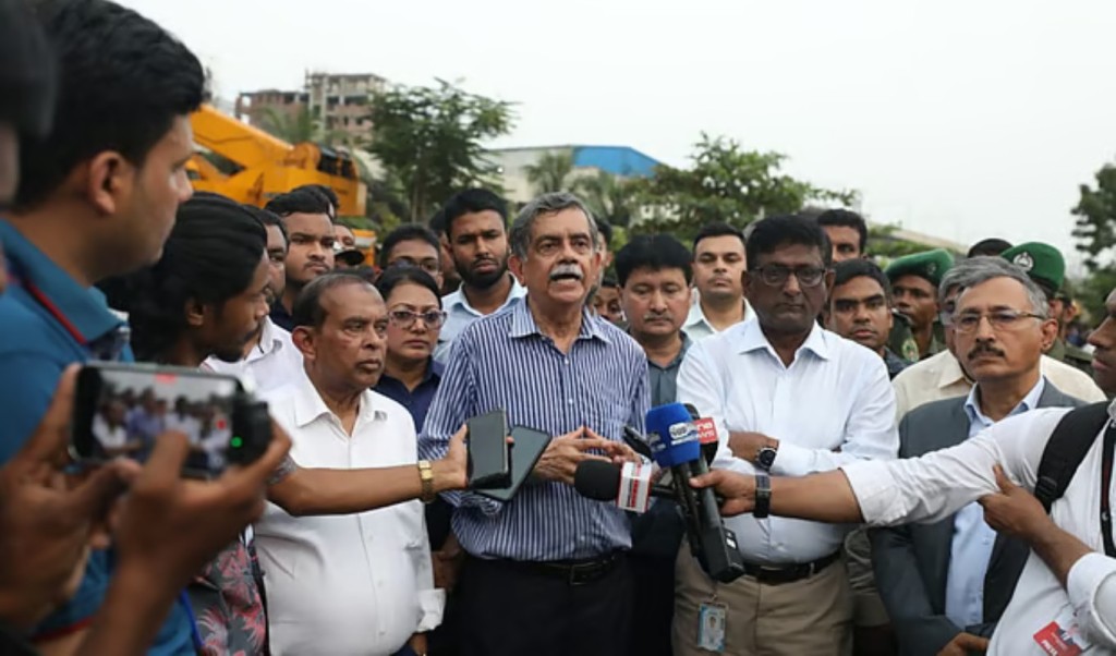 উত্তরায় বিমান দুর্ঘটনা ভালোভাবে তদন্ত হবে: শিক্ষা উপদেষ্টা 4 শিক্ষা উপদেষ্টা