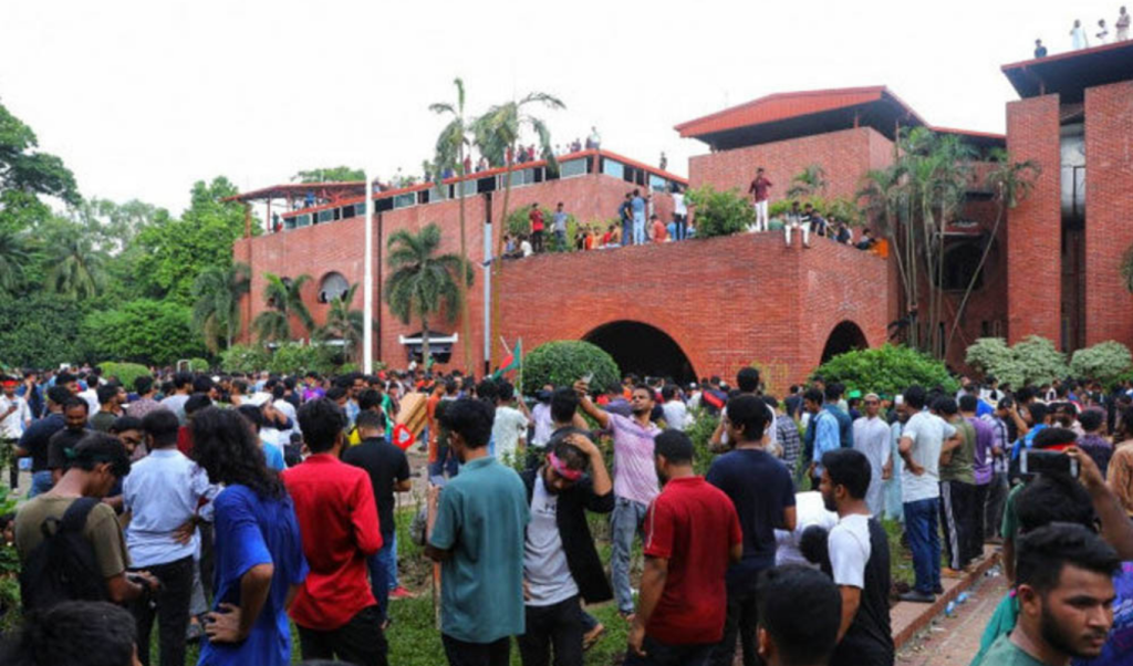 উন্মুক্ত দরপত্রে নয়, ‘জুলাই স্মৃতি জাদুঘর’ হবে ভিন্ন পদ্ধতিতে, ব্যয় ১১১ কোটি 3 উন্মুক্ত দরপত্রে নয় ‘জুলাই স্মৃতি জাদুঘর হবে ভিন্ন পদ্ধতিতে ব্যয় ১১১ কোটি 1752578067 উন্মুক্ত দরপত্রে নয়, ‘জুলাই স্মৃতি জাদুঘর’ হবে ভিন্ন পদ্ধতিতে, ব্যয় ১১১ কোটি