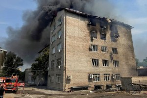 এক রাতে ৭২৮ ড্রোন দিয়ে ইউক্রেনে হামলা চালালো রাশিয়া