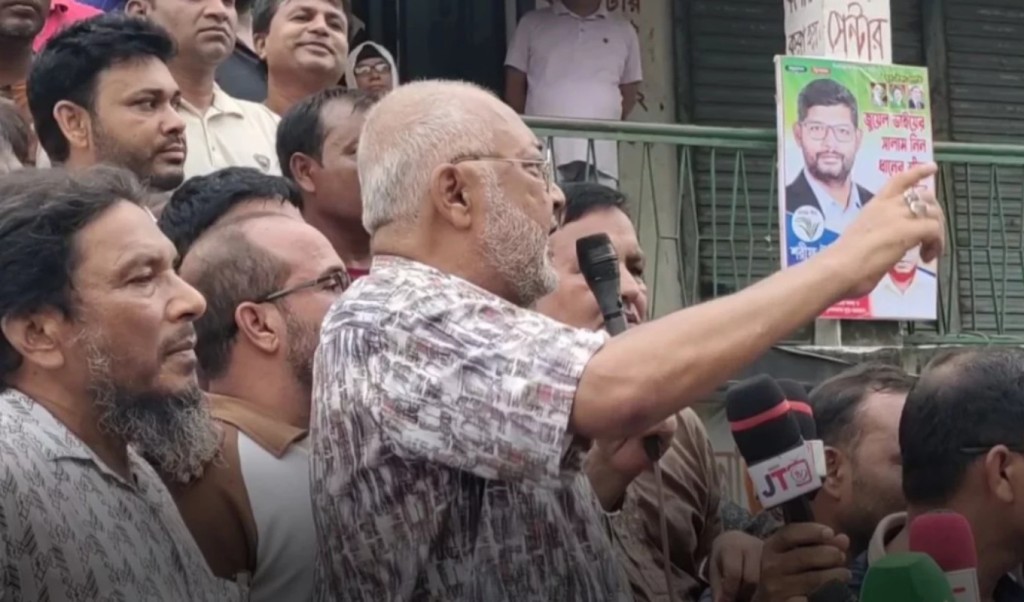 এনসিপির ছেলেদের ‘নাক চিপলে দুধ বের হয়’: বাচ্চু মোল্লা 4 এনসিপি বিএনপি