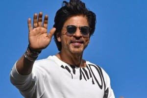 উন্নত চিকিৎসার জন্য যুক্তরাষ্ট্রে বলিউড বাদশাহ