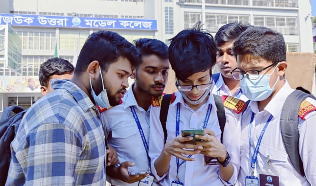 এসএসসির ফল প্রস্তুত, প্রকাশ করা হবে যেদিন 1 এসএসসির ফল প্রস্তুত প্রকাশ করা হবে যেদিন 1751553128 এসএসসির ফল প্রস্তুত, প্রকাশ করা হবে যেদিন