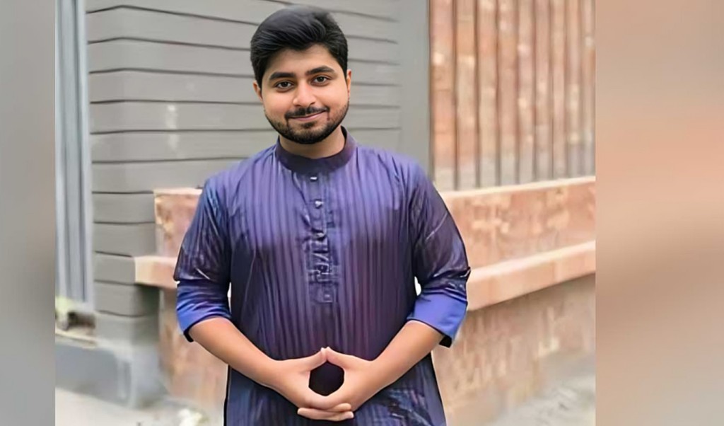 কক্সবাজার সমুদ্রে নেমে চবি শিক্ষার্থীর মৃত্যু, নিখোঁজ আরও দুই বন্ধু 4 কক্সবাজার সমুদ্রে নেমে চবি শিক্ষার্থীর মৃত্যু 1751954340 কক্সবাজার সমুদ্রে নেমে চবি শিক্ষার্থীর মৃত্যু, নিখোঁজ আরও দুই বন্ধু