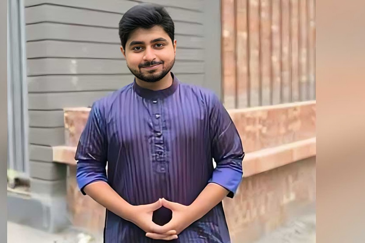 কক্সবাজার সমুদ্রে নেমে চবি শিক্ষার্থীর মৃত্যু, নিখোঁজ আরও দুই বন্ধু