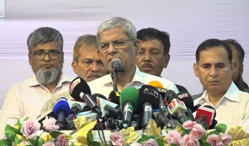 কয়েকজন ব্যক্তিকে বিদেশ থেকে ভাড়া করে এনে দেশ চালানো যায় না: মির্জা ফখরুল 3 মির্জা ফখরুল