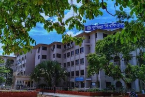 ‘প্রশ্নফাঁস’ কাণ্ডে নাম আসা শিক্ষার্থীর ভাইস চ্যান্সেলর স্কলারশিপ স্থগিত