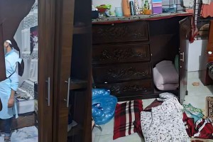 কুমারখালীতে চাঁদা না পেয়ে প্রবাসীর বাড়িতে হামলা, ভাঙচুর ও লুটপাট