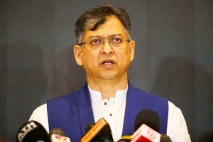 কোনো দেশে প্রধানমন্ত্রীর মেয়াদ নির্ধারিত থাকার নজির নাই: সালাহউদ্দিন