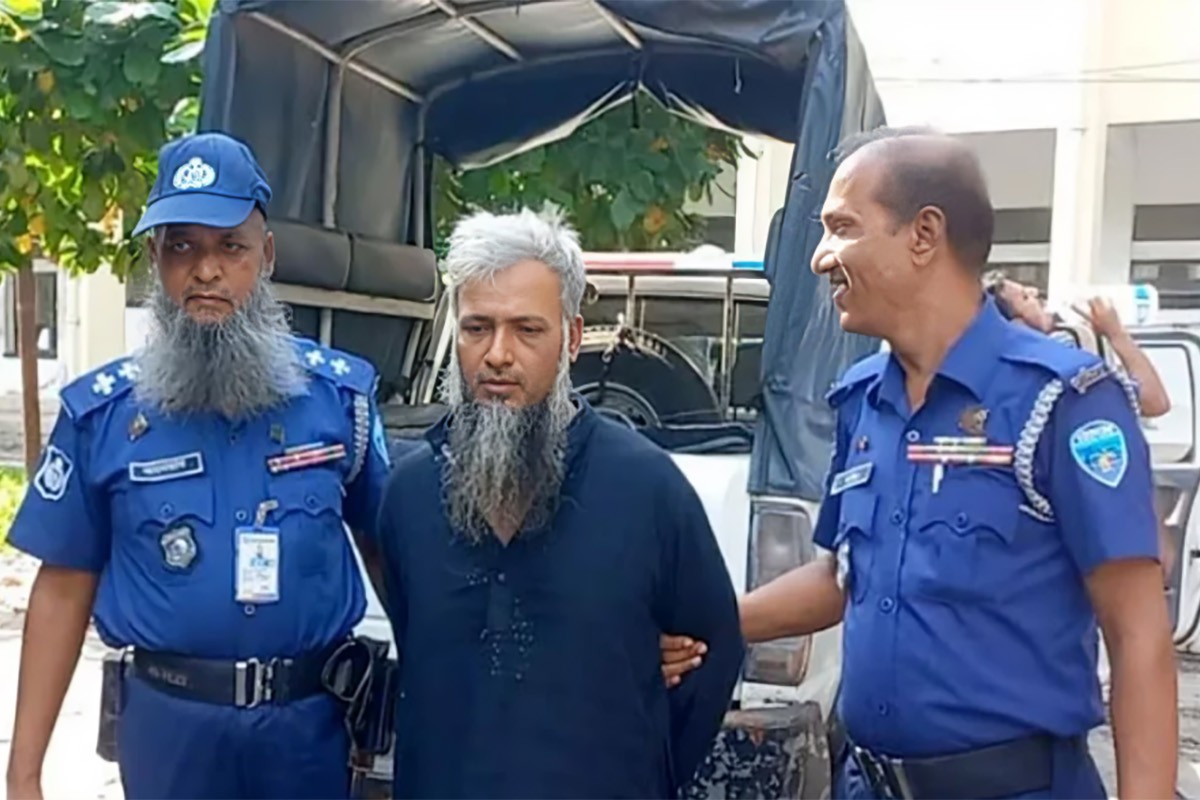 মসজিদের ভেতর খতিবের ওপর হামলা: আসামি কারাগারে
