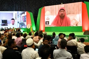 গণতন্ত্রকে প্রাতিষ্ঠানিক রূপ দিতে ঐক্য বজায় রাখার আহ্বান খালেদা জিয়ার