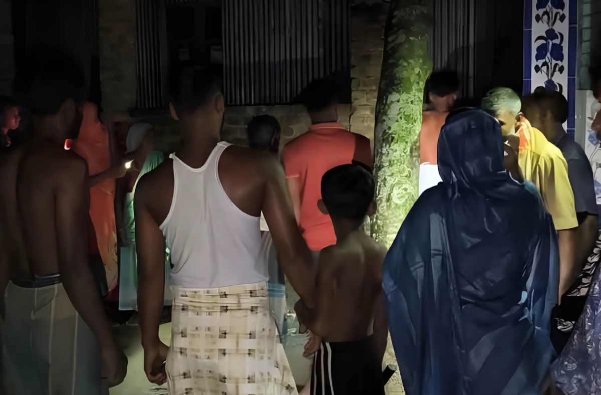 গরু-ছাগল বাঁচাতে গিয়ে আগুনে পুড়ে বৃদ্ধার মৃত্যু