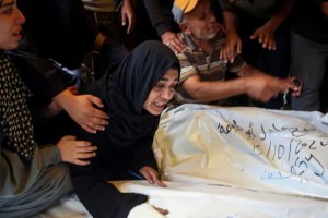 বর্বর ইসরায়েলি হামলা-অনাহারে আরও ৭৬ ফিলিস্তিনির মৃত্যু