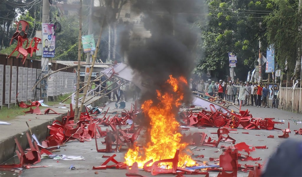গোপালগঞ্জের ঘটনায় 1753863161 গোপালগঞ্জের ঘটনায় আরও একটি মামলা, আসামি পাঁচ হাজারের বেশি