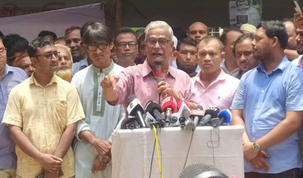 গোপালগঞ্জের নৃশংসতাই নির্বাচনের দিন-তারিখ নিয়ে অপেক্ষার কারণ: ফারুক 4 গোপালগঞ্জের নৃশংসতাই নির্বাচনের দিন তারিখ নিয়ে অপেক্ষার কারণ ফারুক 1752833511 গোপালগঞ্জের নৃশংসতাই নির্বাচনের দিন-তারিখ নিয়ে অপেক্ষার কারণ: ফারুক