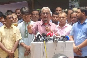 গোপালগঞ্জের নৃশংসতাই নির্বাচনের দিন-তারিখ নিয়ে অপেক্ষার কারণ: ফারুক