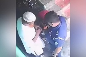 ঘুষ নেয়ার ভিডিও ভাইরাল, এসআই প্রত্যাহার