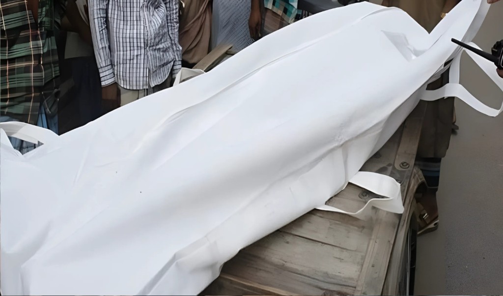 চট্টগ্রামে মাইক্রোবাসের ধাক্কায় প্রাণ গেলো পথচারীর 1 চট্টগ্রামে মাইক্রোবাসের ধাক্কায় প্রাণ গেলো পথচারীর 1751598527 চট্টগ্রামে মাইক্রোবাসের ধাক্কায় প্রাণ গেলো পথচারীর