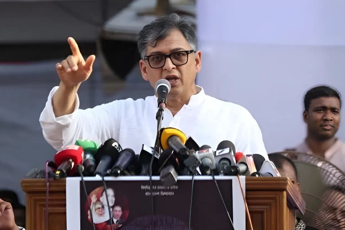 চেয়েছিলাম ডেমোক্রেসি, হয়ে যাচ্ছে মবক্রেসি: সালাউদ্দিন আহমেদ