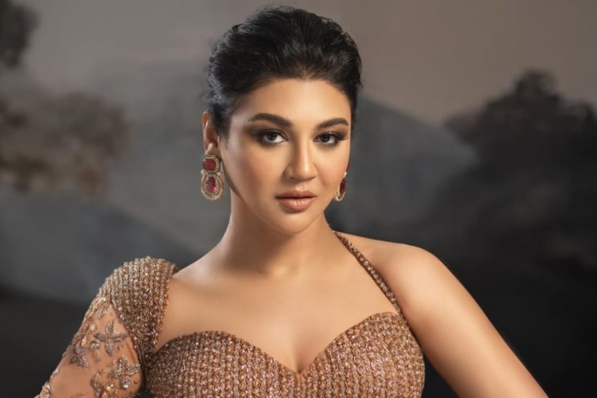 কলকাতায় মুক্তি পেয়েছে জয়া আহসানের ‘ডিয়ার মা’