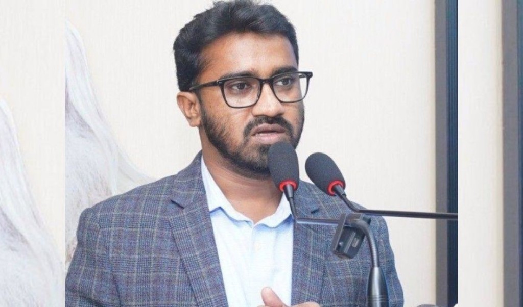 জুলাই যোদ্ধা পরিচয়ে শাহবাগে মব তৈরির চেষ্টা চলছে: রাশেদ খাঁন 4 রাশেদ খাঁন