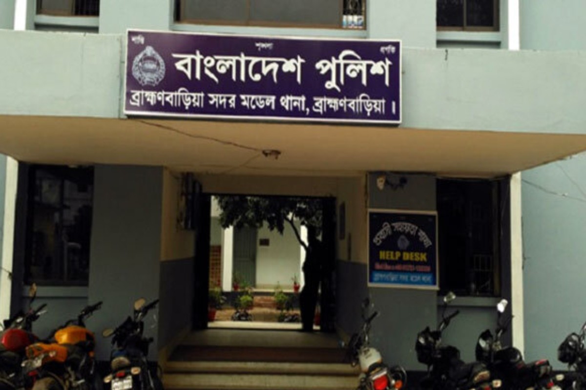 ডোবা থেকে শাপলা তুলতে গিয়ে ভাই-বোনের মৃত্যু