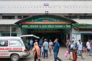 ধানমন্ডিতে ছিনতাইকারীর ছুরিকাঘাতে আহত এইচএসসি পরীক্ষার্থী