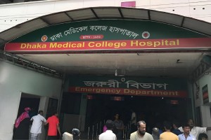 ঢামেক হাসপাতালে কয়েদির প্রাণহানি