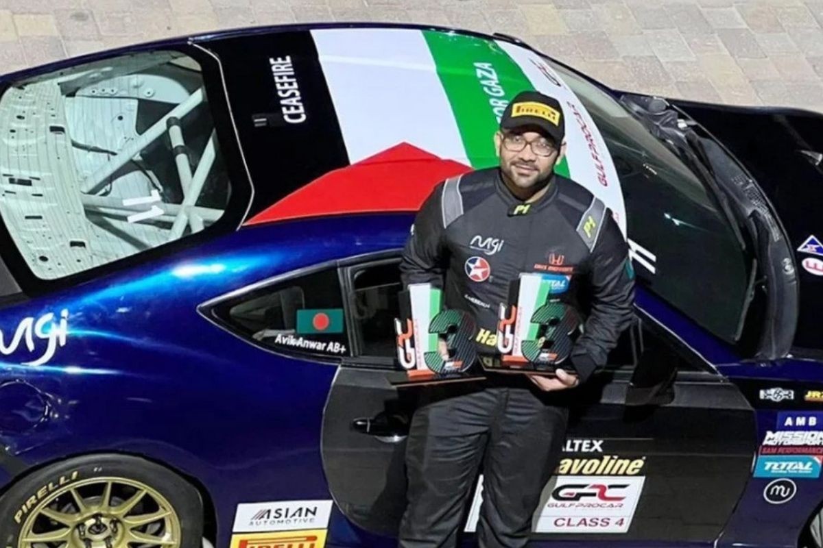 দুর্ঘটনায় গুরুতর আহত বাংলাদেশি রেসার অভিক আনোয়ার