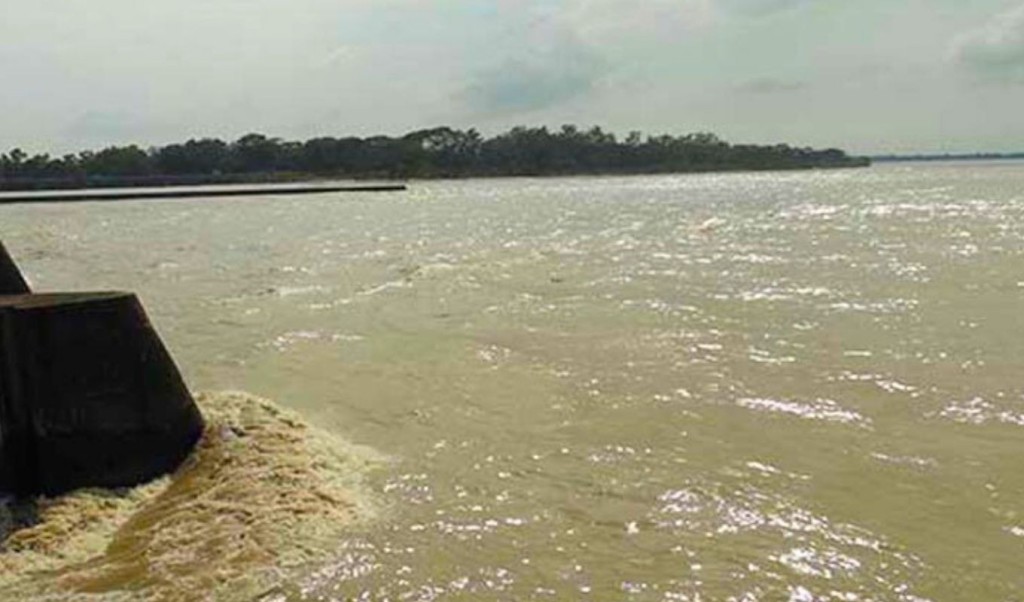 দেশজুড়ে বৃষ্টিপাতের আভাস, বাড়তে পারে নদ-নদীর পানি 4 দেশজুড়ে বৃষ্টিপাতের আভাস বাড়তে পারে নদ নদীর পানি 1751804618 দেশজুড়ে বৃষ্টিপাতের আভাস, বাড়তে পারে নদ-নদীর পানি