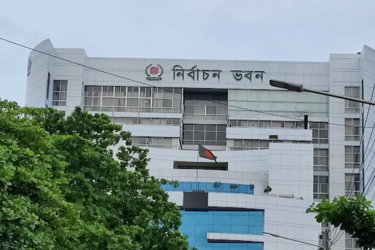 নতুন যুক্ত হচ্ছে ৪৫ লাখ ভোটার, বাদ পড়ছে ২১ লাখ