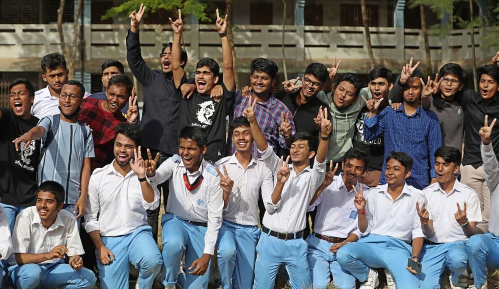পাস করা সব শিক্ষার্থী ভর্তি হলেও খালি থাকবে ২০ লাখ আসন 15 পাস করা সব শিক্ষার্থী ভর্তি হলেও খালি থাকবে ২০ লাখ আসন 1752330504 পাস করা সব শিক্ষার্থী ভর্তি হলেও খালি থাকবে ২০ লাখ আসন