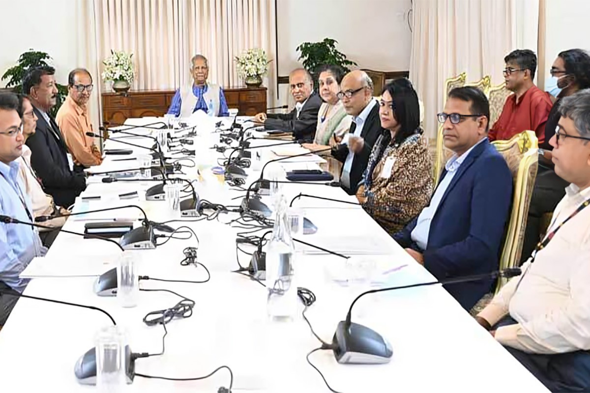 প্রাথমিকে ৩২ হাজার প্রধান শিক্ষক নিয়োগের নির্দেশ প্রধান উপদেষ্টার