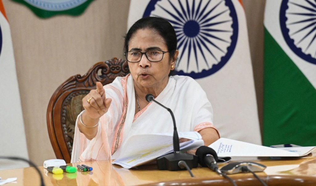 প্রয়োজনে আবার ভাষা আন্দোলন হবে: মমতা বন্দ্যোপাধ্যায় 4 মমতা বন্দ্যোপাধ্যায়