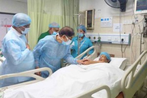 ‘লালন সম্রাজ্ঞী’ ফরিদা পারভীনকে দেখতে হাসপাতালে ফখরুল