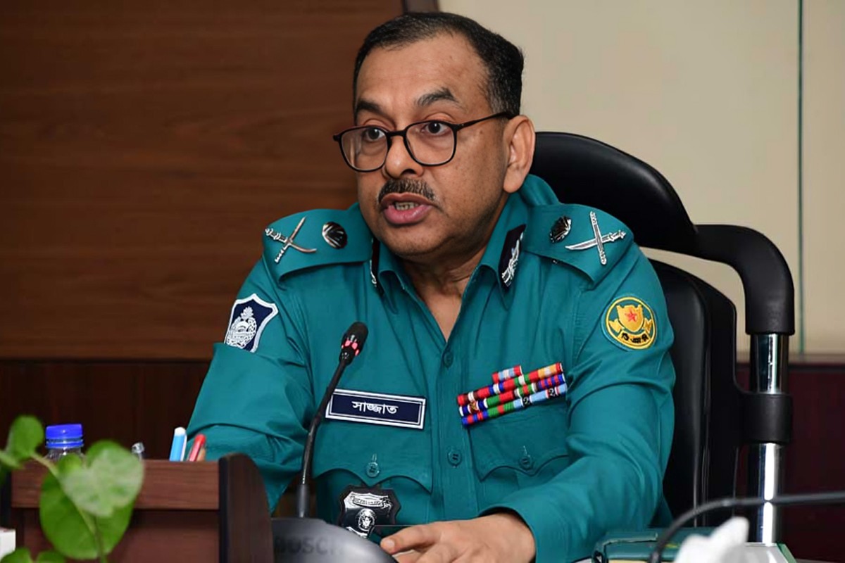 ‘বাংলাদেশে কোনো জঙ্গি নাই, বাংলাদেশে আছে ছিনতাইকারী’