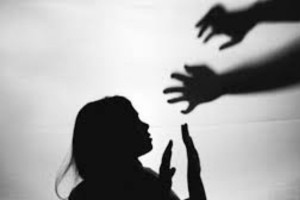 বাগেরহাটে ৯ বছরের শিশুকে ধর্ষণের অভিযোগ মামার বিরুদ্ধে