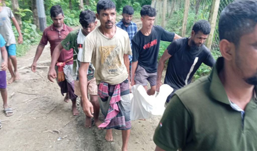 বান্দরবানে রিসোর্টে পর্যটকের ঝুলন্ত লাশ উদ্ধার 4 লাশ উদ্ধার