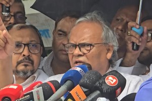 বিএনপির জনসমর্থন ক্ষুণ্ন করতে ষড়যন্ত্র করছে দুই-একটি ইসলামী দল: রিজভী