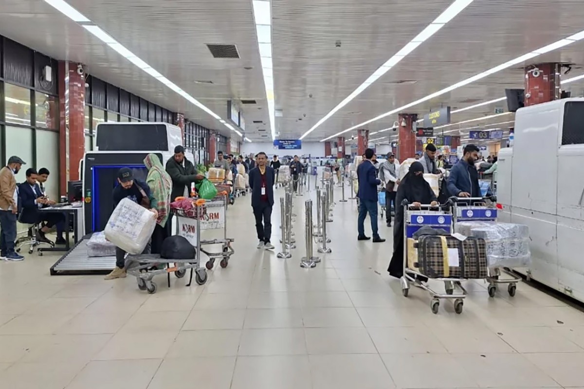 করোনা প্রতিরোধে ঢাকা বিমানবন্দরে নেই পর্যাপ্ত প্রস্তুতি