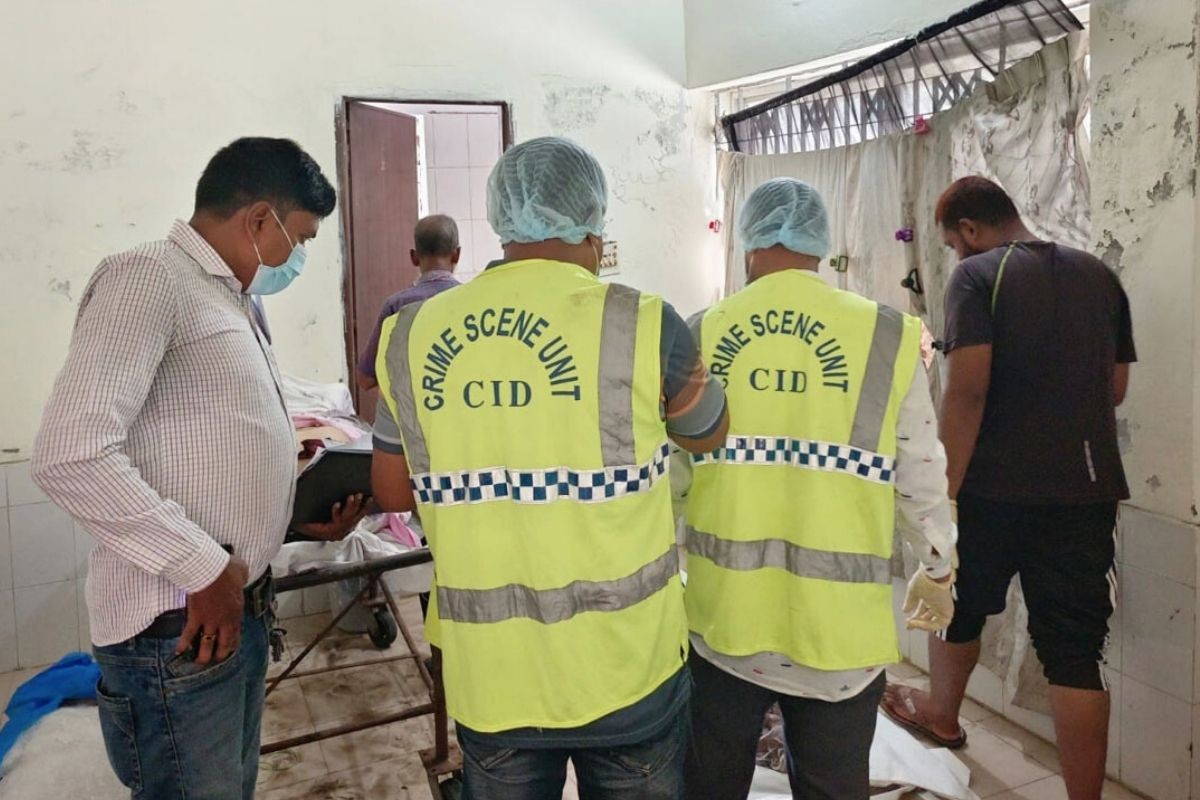 বিষাক্ত মদপানে খুলনায় আরও দুইজনের মৃত্যু